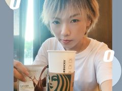 -星巴克(杭州银泰城西一店)