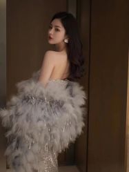 -Renee芮亦婚纱