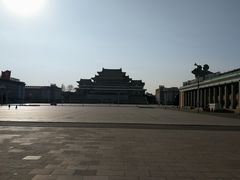 -金日成广场