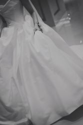 -欣薇婚纱(新源乐汇城店)