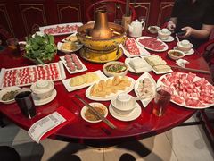 -鸿通城购物中心