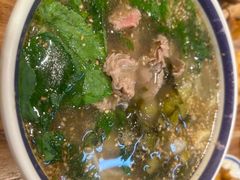 -云阿蛮云南生烫牛肉米线(奉贤路店)