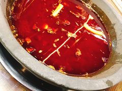 黄菜油锅底-老船夫石锅苗苗鱼·老字号(三道堰总店)