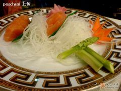 salmon&nbsp;sashimi-上林铁板烧(延安西路店)