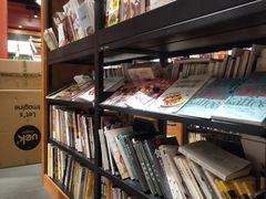 -西西弗书店&矢量咖啡(来福士广场店)