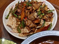 -杭嵊粗菜馆(文一西路店)