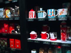零售区-星巴克臻选(南京金茂览秀城店)