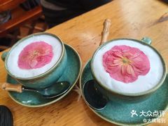 -桥香园过桥米线(国贸店)