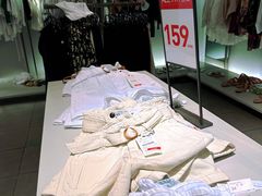 -ZARA(凯德乐峰广场店)