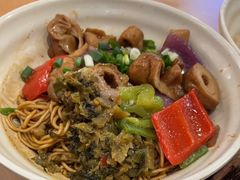 -佬钱湾仔(衣裳街店)