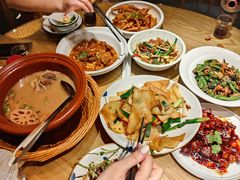 -董厨煨汤馆(车站路店)