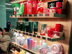 零售区-星巴克(南京鼓楼医院店)