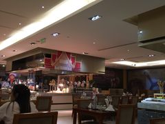 -昆山裕元花园酒店·温莎西餐厅