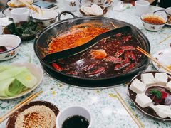 -鸿姐老火锅(疁城新天地店)