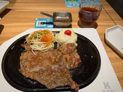 -豪客来牛排(重庆三峡广场步行街1704店)