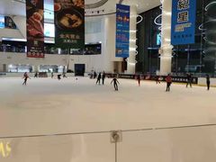 -世纪星滑冰俱乐部(万象城店)