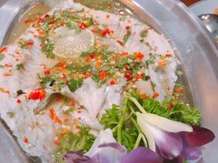 椒柠蒸鲈鱼-荷花泰菜(东方新天地店)