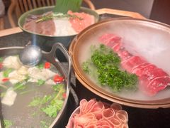 -三出山火锅(南京万象天地店)