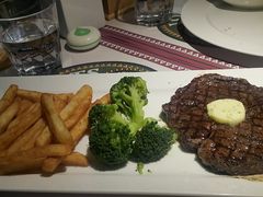 -Roots Lodge Café(仁爱旗舰店)