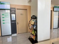 -大连何氏眼科医院