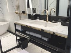 -尼依格罗香港美利酒店