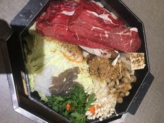 八角赤源味增锅-八角锄烧·肉火锅(天河城店)