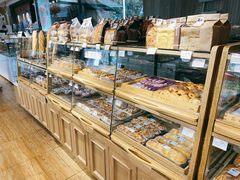 面包甜点陈列柜-百年义利(北兴路店)