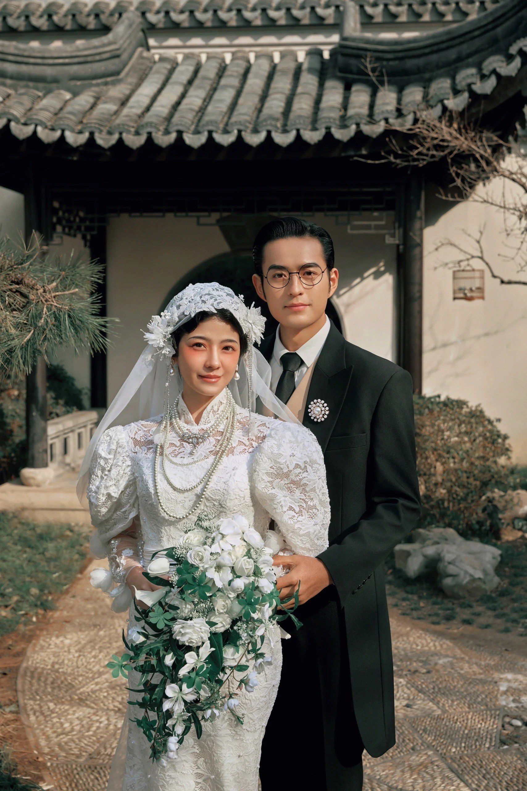 一见钟情的复古民国婚纱照