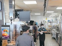 -麦当劳(三亚凤凰机场店)
