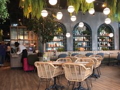 -Kub Kao Kub Pla (Terminal21)