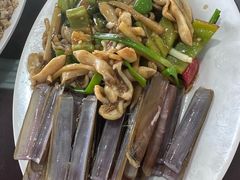 -岛中岛·海鲜大排档·万宁老字号(东澳店)