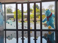 -深圳国际会展中心希尔顿酒店(前海华发冰雪世界店)