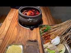 -郑记·古法黑砂锅串串(龙泉店)