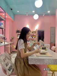 -Ran然美甲美睫皮肤管理