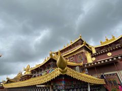 -噶丹松赞林寺