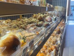 -小飞象面包公社(珠江路金鹰店)