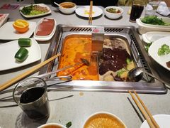 -海底捞火锅(新松江路店)