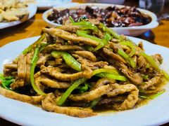-三居鲁味坊黄焖鸡(山大路店)