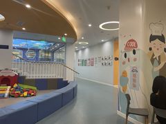 -戊辰亲子游泳俱乐部