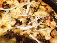 WOW烤肉黑比萨-必胜客(鼓楼店)