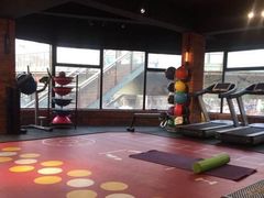 -GYMPLUS私教健身会馆(大悦城店)