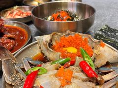 -草家酱蟹炭火烤肉店(珲春南路一店)