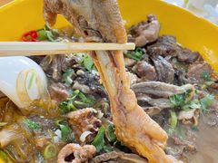 -凤百年大骨鸡饭庄