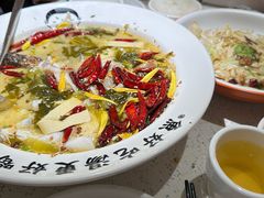 -江渔儿酸菜鱼(曜一城店)