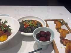 -峨嵋小镇·川菜(勒泰中心店)