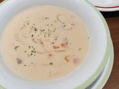 奶油海鲜汤-萨莉亚意式餐厅(杭州滨江天街店)