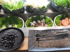 -爱伲PLUS·牛肉海鲜自助火锅(融创店)