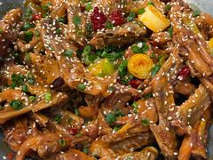 -张大师鸭爪爪特色火锅(万达店)