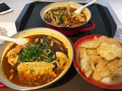 -丽丽三鲜螺蛳粉(田林路店)
