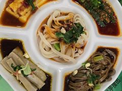 -令氏家外家周秦食府(高新店)